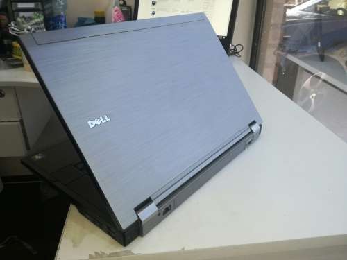 **LATE ENTRY**Beautiful DELL LATITUDE E6510*i5-520m*4gb DDR3*500GB HDD*HD DISPLAY*DVD WRITER